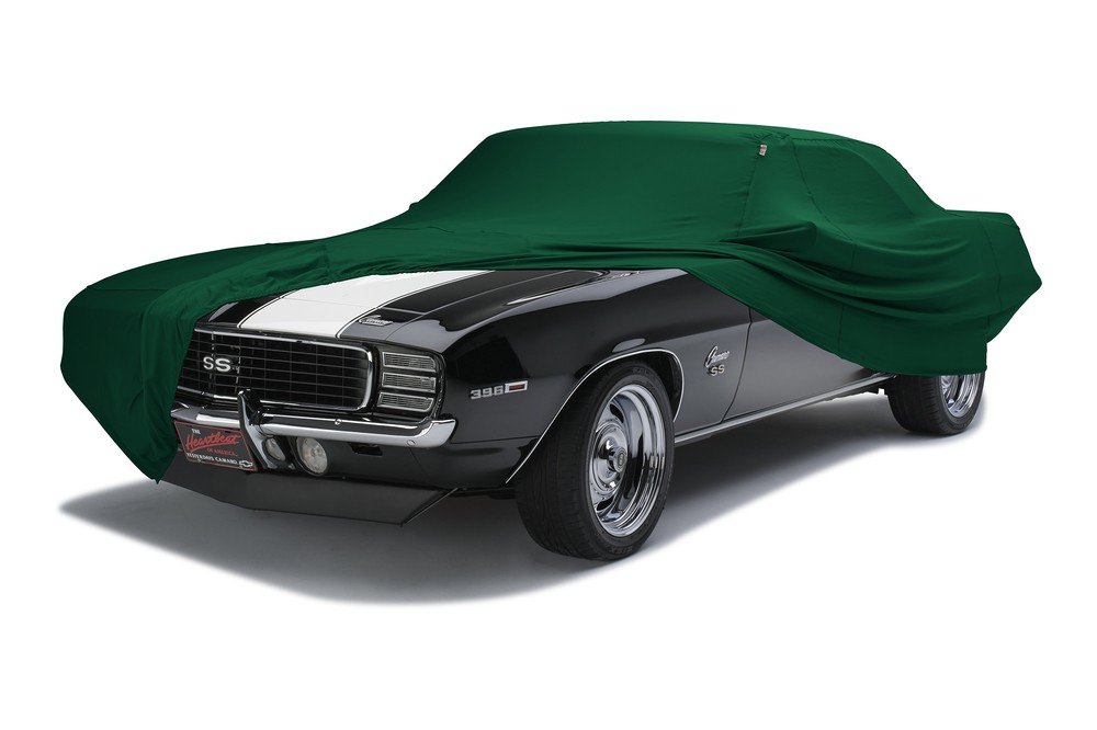 Hunter Green Form-Fit Car Cover Swatch Hunter Green Form-Fit Car Cover Swatch